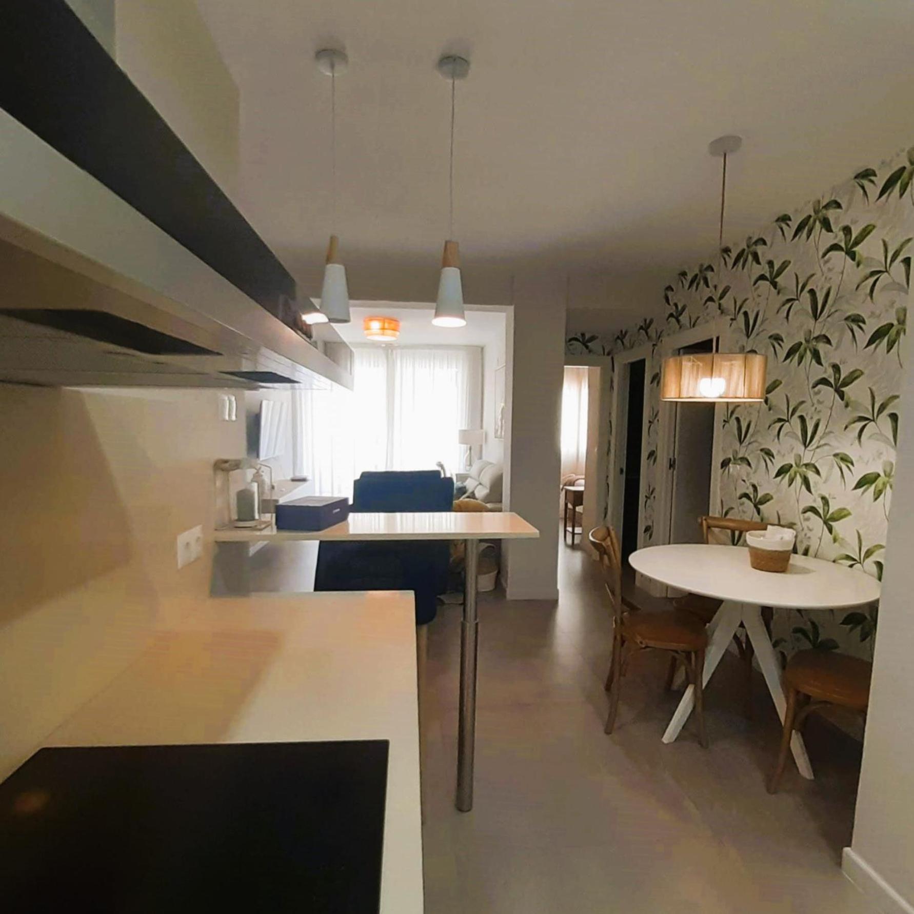 Mendoza A Un Paso De La Playa Apartment Malaga Luaran gambar