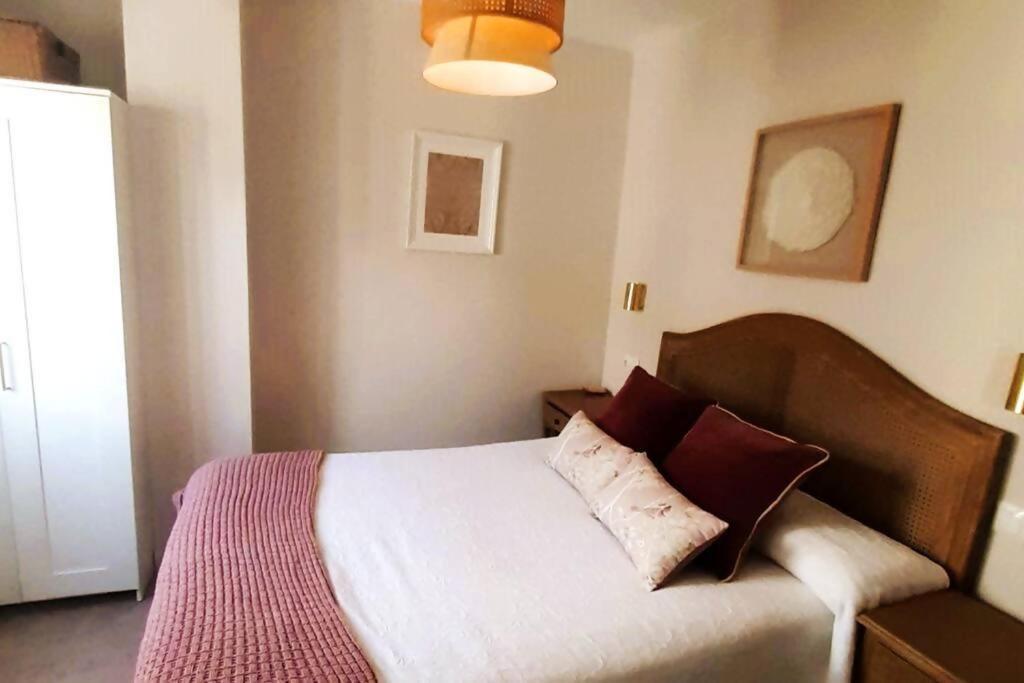 Mendoza A Un Paso De La Playa Apartment Malaga Luaran gambar