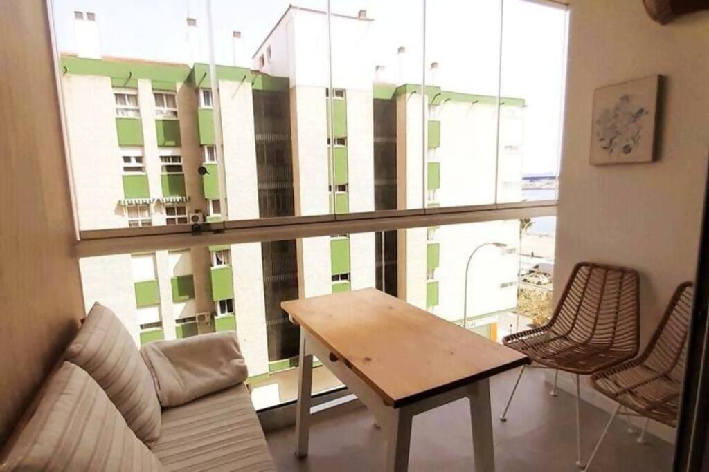 Mendoza A Un Paso De La Playa Apartment Malaga Luaran gambar